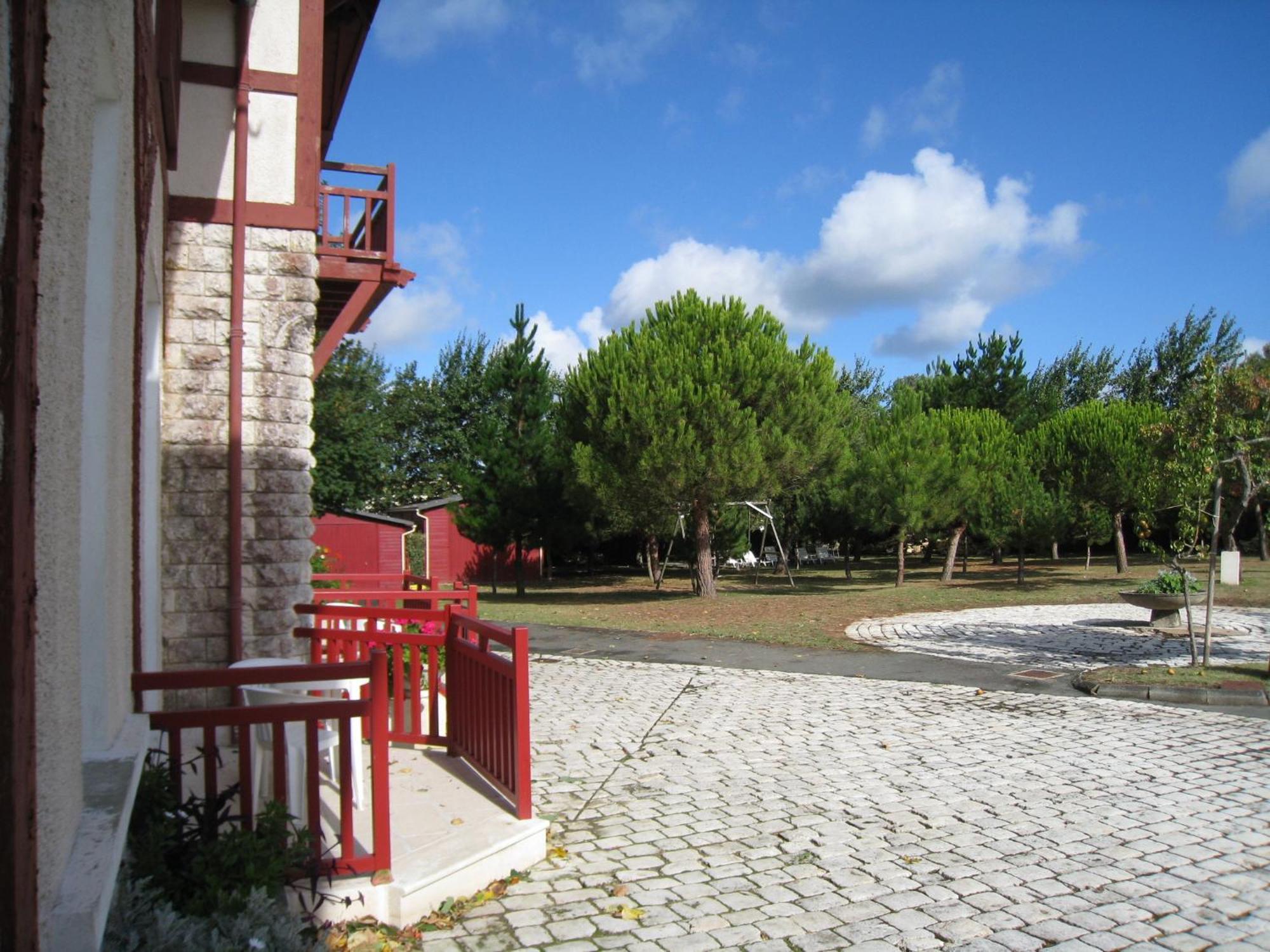 Hotel Primavera Saint-Palais-sur-Mer Exterior photo